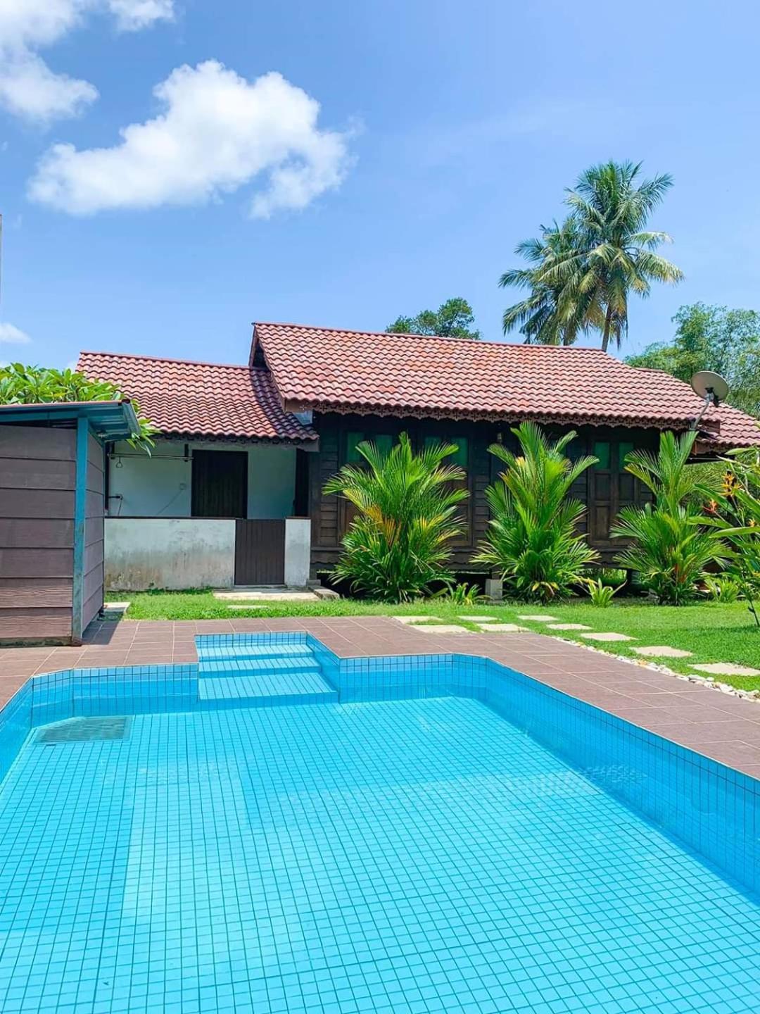Kampung Tok Lembut Vacation Home Pantai Cenang  Exteriör bild
