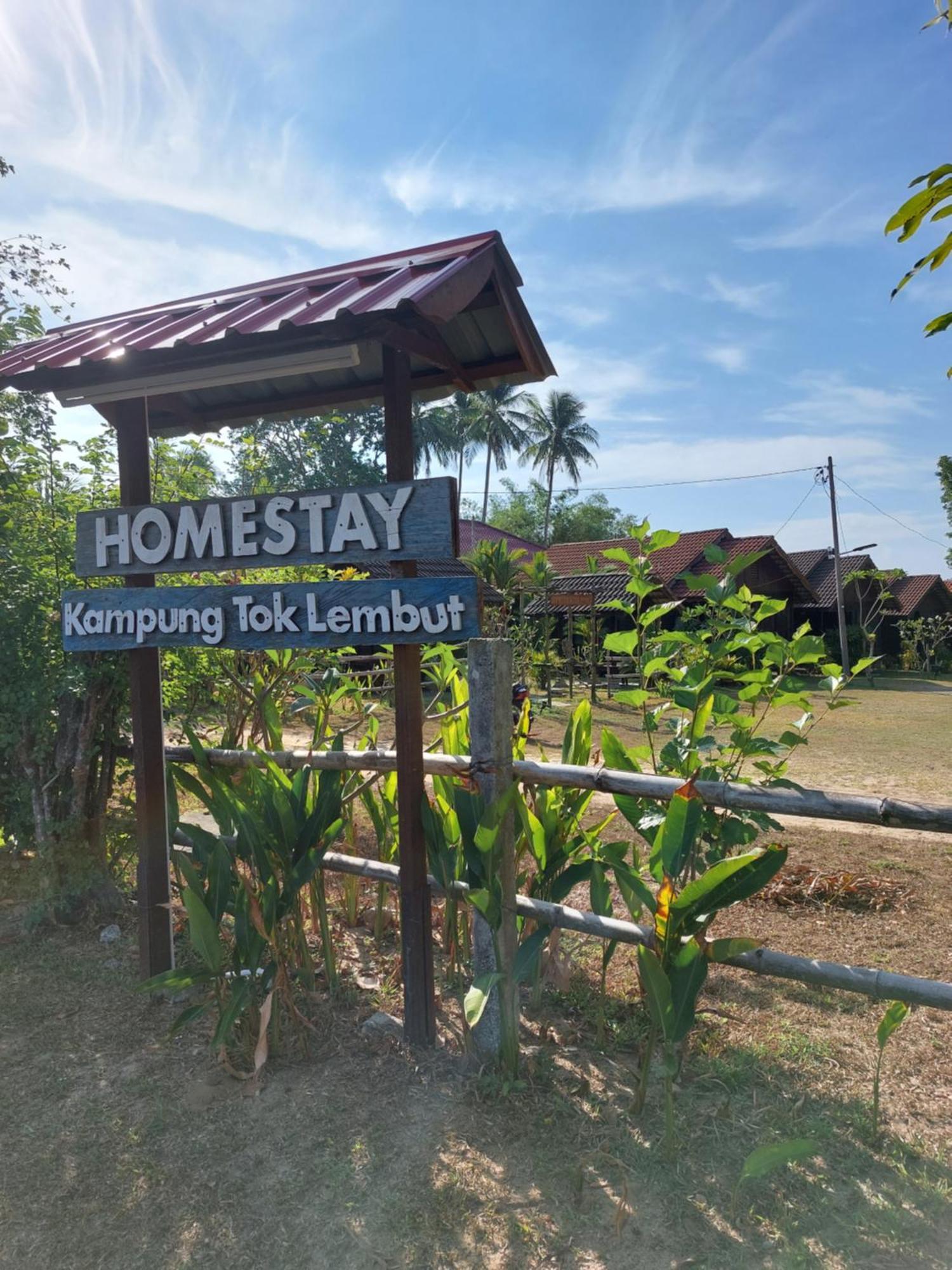 Kampung Tok Lembut Vacation Home Pantai Cenang  Exteriör bild