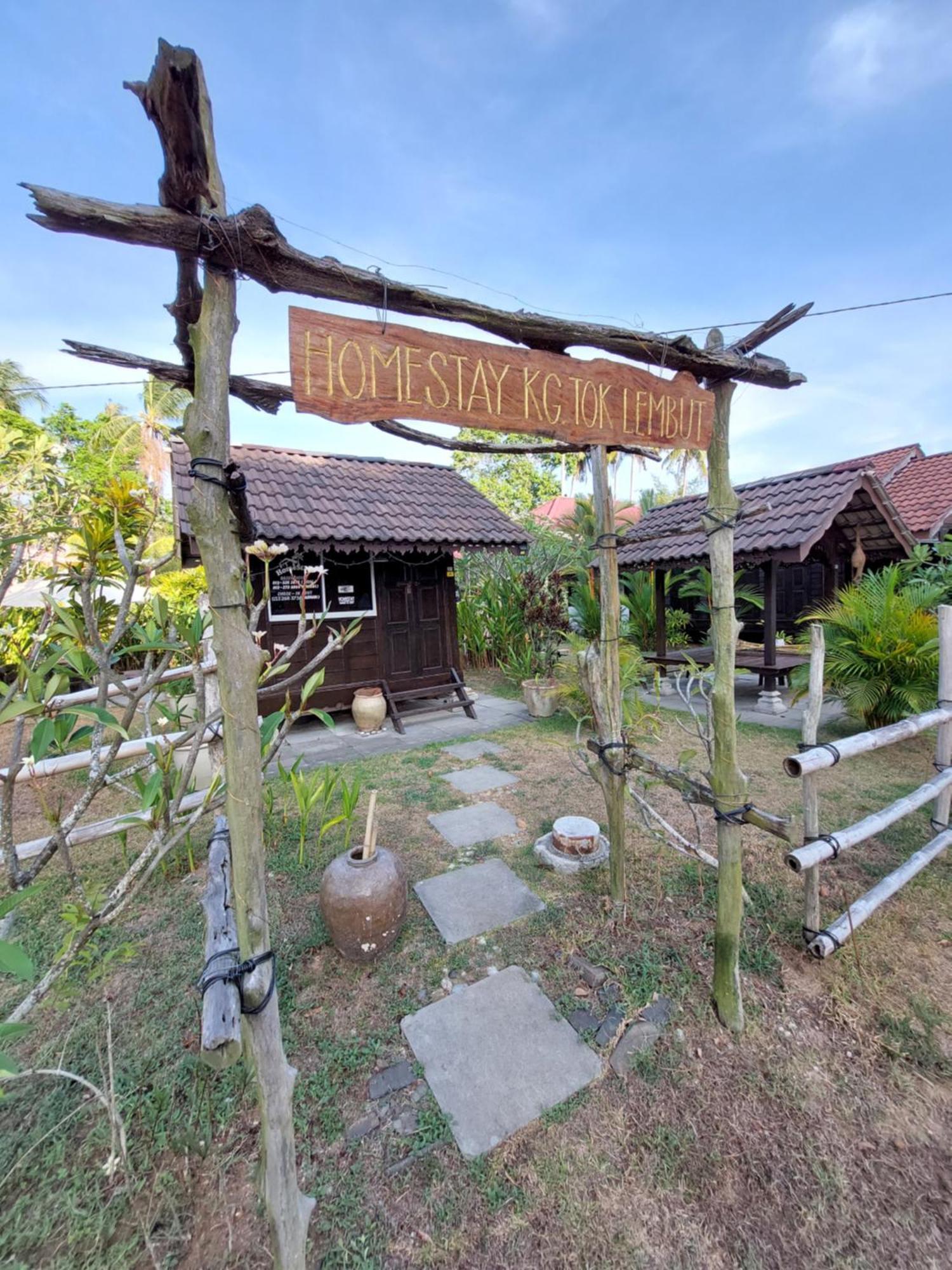 Kampung Tok Lembut Vacation Home Pantai Cenang  Exteriör bild