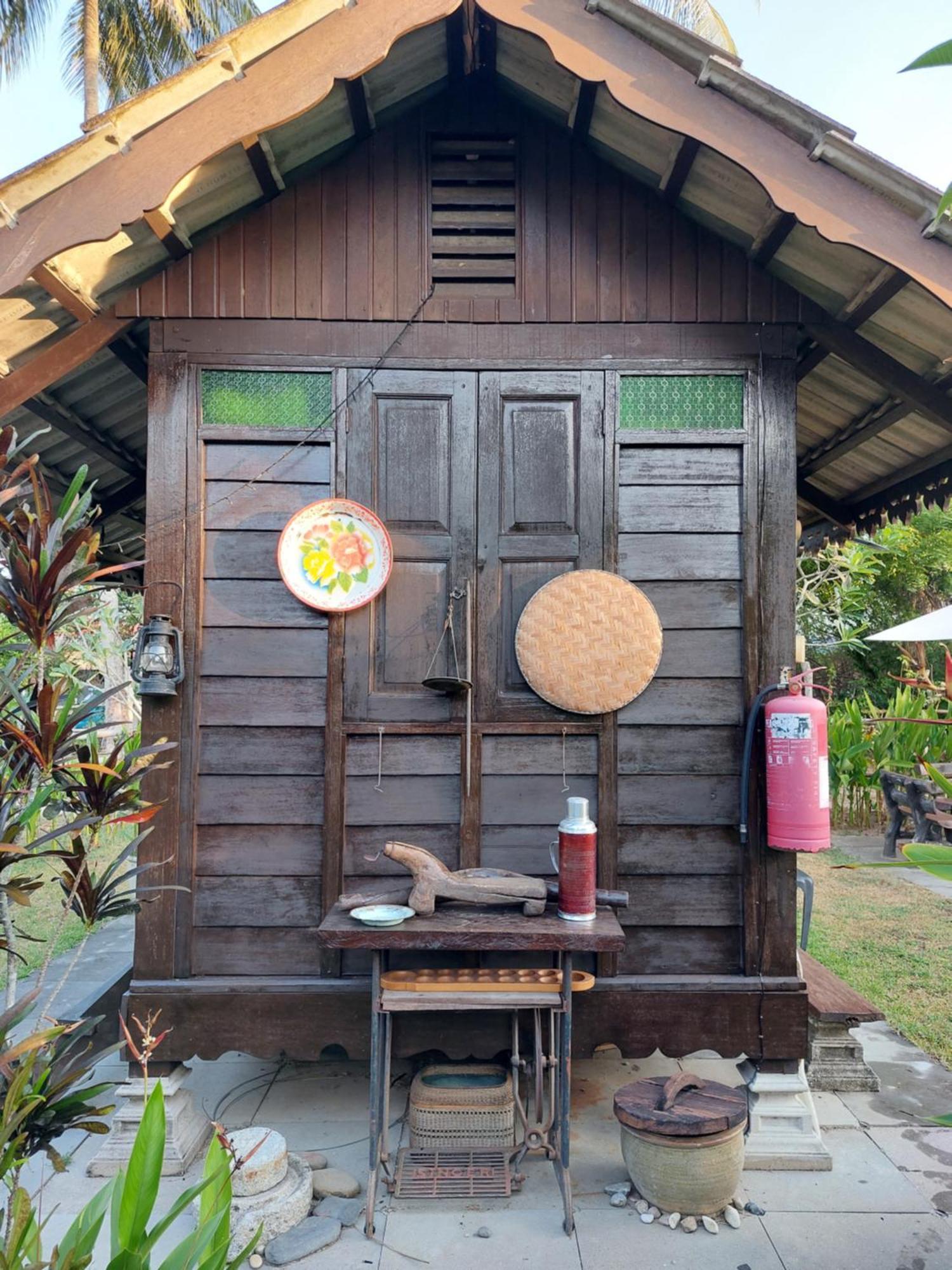 Kampung Tok Lembut Vacation Home Pantai Cenang  Exteriör bild