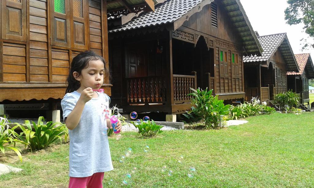 Kampung Tok Lembut Vacation Home Pantai Cenang  Exteriör bild